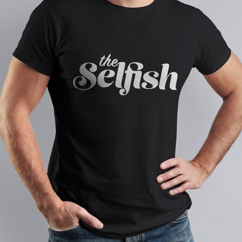 The Selfish shirt met logo
